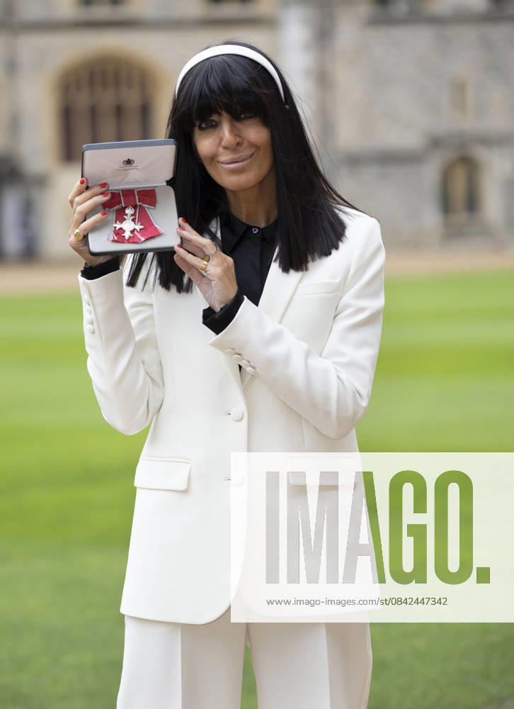 Investiture at Windsor Castle Image Licensed to i-Images Picture Agency. 09 12 2025. Windsor , United Kingdom. TV presenter Claudia Winkleman with her MBE after an Investiture at Windsor Castle, United Kingdom., Credit:Stephen Lock i-Images Avalon United Kingdom, Windsor
