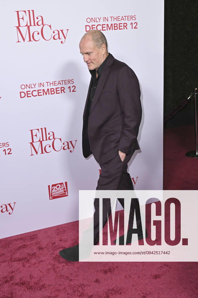 Woody Harrelson at the world premiere of the movie Ella McCay at the El Capitan Theatre Los Angeles, 09 12 2025 Foto:xD.xStarbuckx xFuturexImagex ella_5341