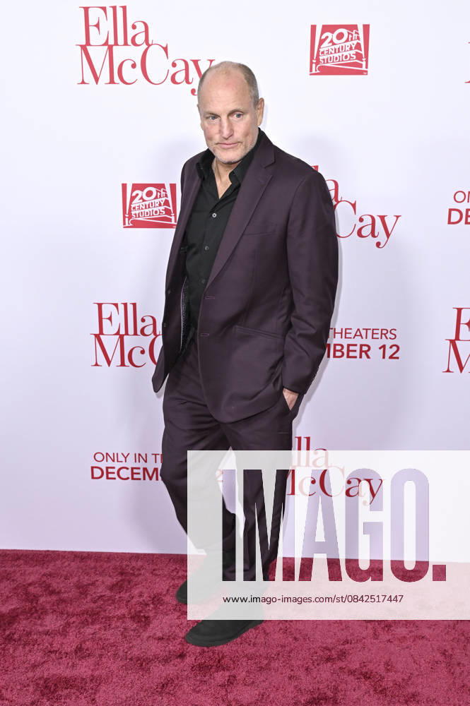 Woody Harrelson at the world premiere of the movie Ella McCay at the El Capitan Theatre Los Angeles, 09 12 2025 Foto:xD.xStarbuckx xFuturexImagex ella_5343