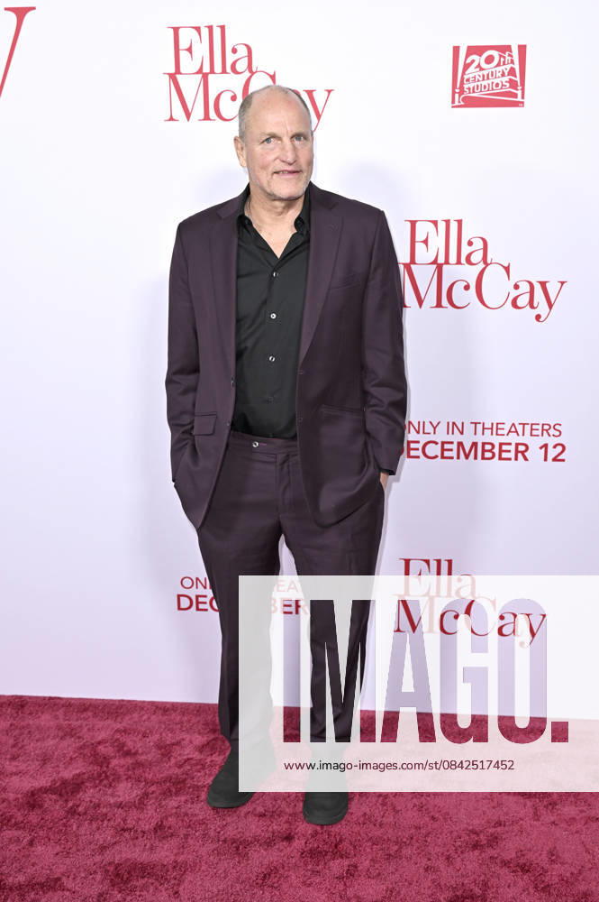 Woody Harrelson at the world premiere of the movie Ella McCay at the El Capitan Theatre Los Angeles, 09 12 2025 Foto:xD.xStarbuckx xFuturexImagex ella_5345