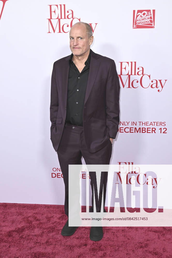 Woody Harrelson at the world premiere of the movie Ella McCay at the El Capitan Theatre Los Angeles, 09 12 2025 Foto:xD.xStarbuckx xFuturexImagex ella_5346