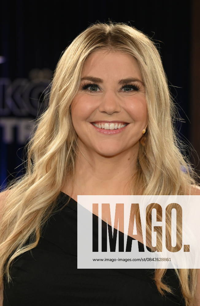 Singer Beatrice Egli as a guest on the WDR talk show Kölner Treff