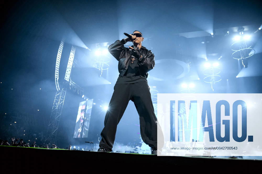 Rome, Marracash is in concert in Rome at the Palazzo dello Sport for his Marra Palazzi25 tour. The Roman dates are sold out. In the photo: MArracash