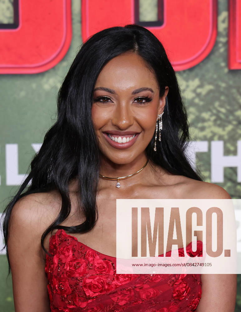 Los Angeles, Californi- Yasmin Kassim. Los Angeles Premiere Of Columbia Pictures Anaconda held at The United Theater on Broadwayl.in Los Angeles. Photo
