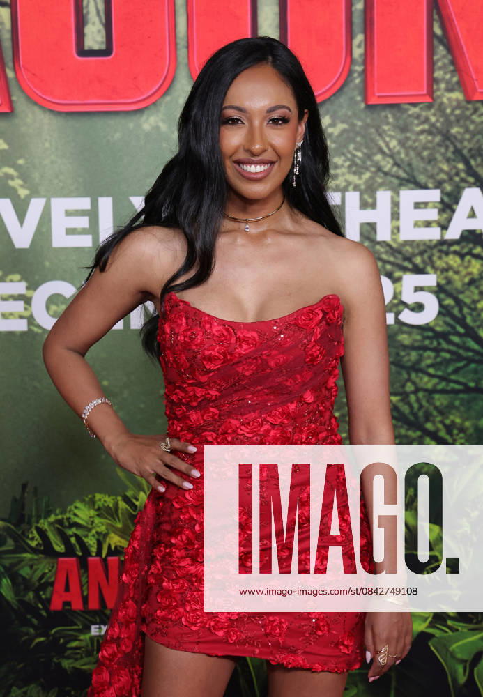 Los Angeles, Californi- Yasmin Kassim. Los Angeles Premiere Of Columbia Pictures Anaconda held at The United Theater on Broadwayl.in Los Angeles. Photo
