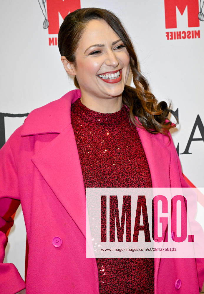 Gala Performance of Mischief s Christmas Carol Goes Wrong, Arrivals, London, UK. 14 December 2025 London, UK, 14 December 2025. Nicola Thorp attends the Gala Performance of Mischief s Christmas Carol Goes Wrong at the Apollo Theatre, London, UK., Credit:Lee Floyd Avalon UK, London, Apollo Theatre