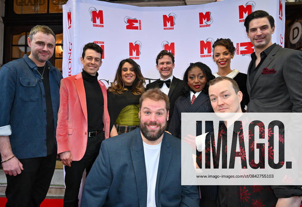 Gala Performance of Mischief s Christmas Carol Goes Wrong, Arrivals, London, UK. 14 December 2025 London, UK, 14 December 2025. Cast and crew at the Gala Performance of Mischief s Christmas Carol Goes Wrong at the Apollo Theatre, London, UK., Credit:Lee Floyd Avalon UK, London, Apollo Theatre