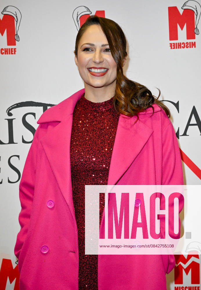Gala Performance of Mischief s Christmas Carol Goes Wrong, Arrivals, London, UK. 14 December 2025 London, UK, 14 December 2025. Nicola Thorp attends the Gala Performance of Mischief s Christmas Carol Goes Wrong at the Apollo Theatre, London, UK., Credit:Lee Floyd Avalon UK, London, Apollo Theatre