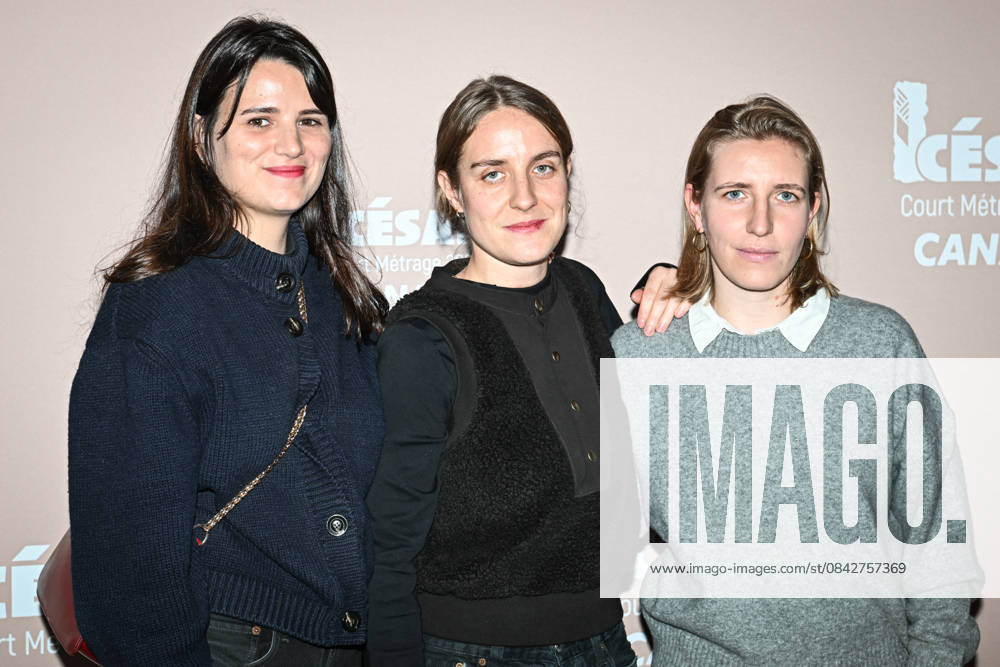 Photocall Courts Metrages Cesar 2026 in Paris FA (L-R) Gabrielle Voigt, Lais Decaster and a guest pose for a photocall during the Brunch of Courts Metrages Cesar 2026 in Paris on December 14, 2025. Photo by Firas Abdullah ABACAPRESS.COM Paris Ile-de-France France