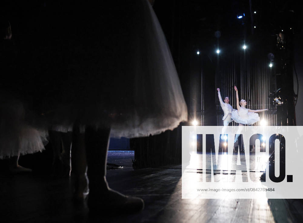 Dancer wait in the wings before taking the stage at the Joffrey Ballet School performance of The Nutcracker at the LaGuardia Performing Arts Center on Sunday, December 14, 2025 in New York City. NYP20251214106 JohnxAngelillo
