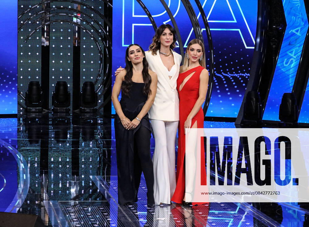 Live Music Show - FINALE SANREMO GIOVANI The finale will take place in Sanremo, with photos of the major artists in competition and the finalist during FINALE SANREMO GIOVANI , Live Music Show in SANREMO, Italy, December 14 2025 SANREMO TEATRO DEL CASINO SANREMO Italy