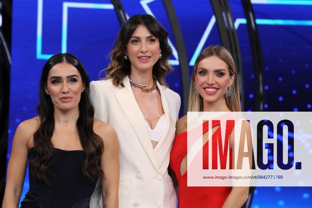 Live Music Show - FINALE SANREMO GIOVANI The finale will take place in Sanremo, with photos of the major artists in competition and the finalist during FINALE SANREMO GIOVANI , Live Music Show in SANREMO, Italy, December 14 2025 SANREMO TEATRO DEL CASINO SANREMO Italy