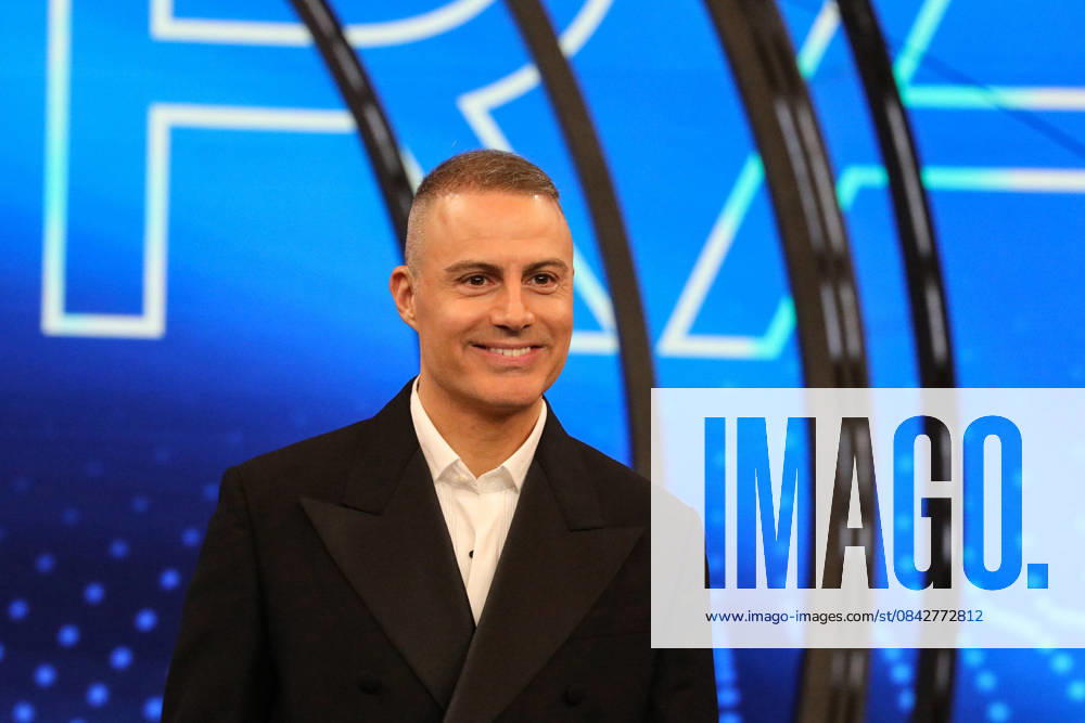 Live Music Show - FINALE SANREMO GIOVANI The finale will take place in Sanremo, with photos of the major artists in competition and the finalist during FINALE SANREMO GIOVANI , Live Music Show in SANREMO, Italy, December 14 2025 SANREMO TEATRO DEL CASINO SANREMO Italy