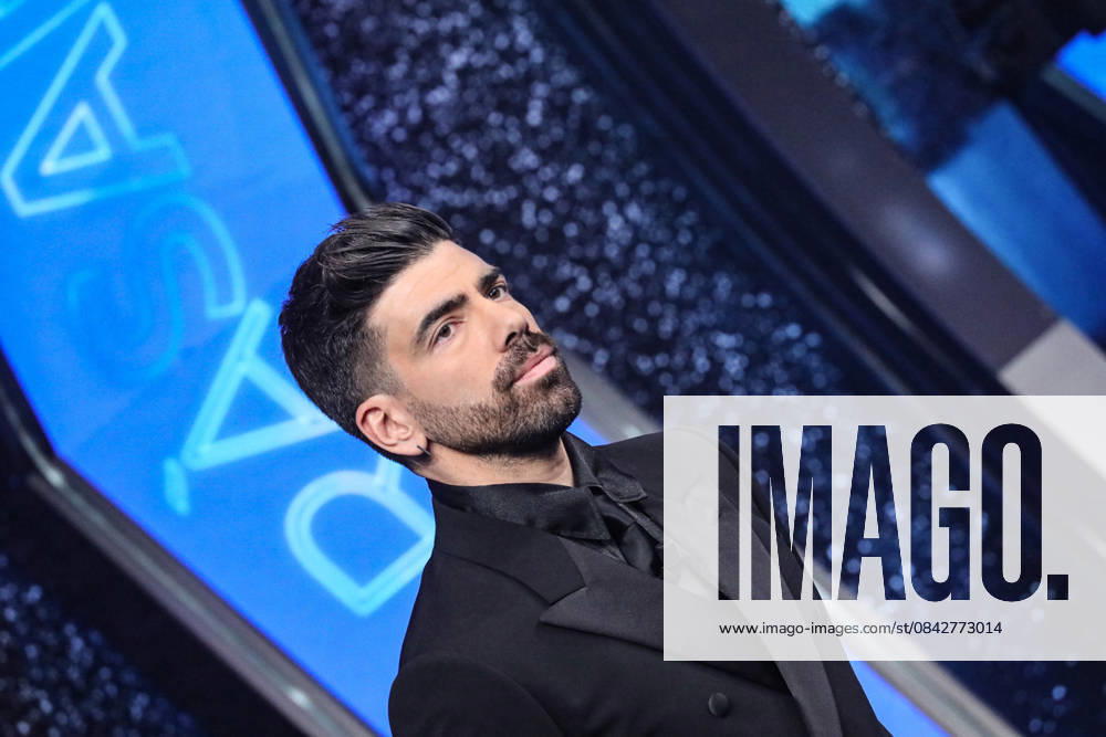 Live Music Show - FINALE SANREMO GIOVANI The finale will take place in Sanremo, with photos of the major artists in competition and the finalist during FINALE SANREMO GIOVANI , Live Music Show in SANREMO, Italy, December 14 2025 SANREMO TEATRO DEL CASINO SANREMO Italy