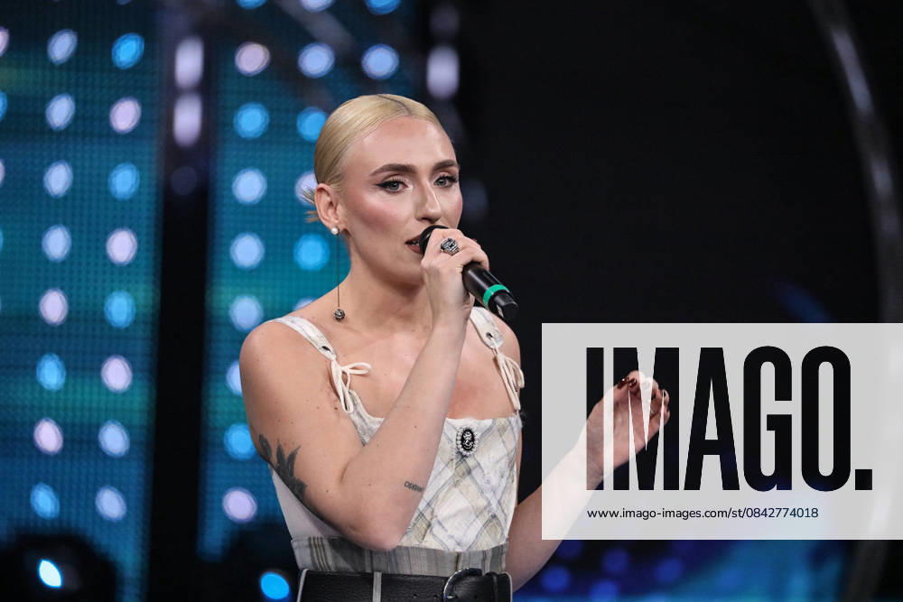 Live Music Show - FINALE SANREMO GIOVANI The finale will take place in Sanremo, with photos of the major artists in competition and the finalist during FINALE SANREMO GIOVANI , Live Music Show in SANREMO, Italy, December 14 2025 SANREMO TEATRO DEL CASINO SANREMO Italy