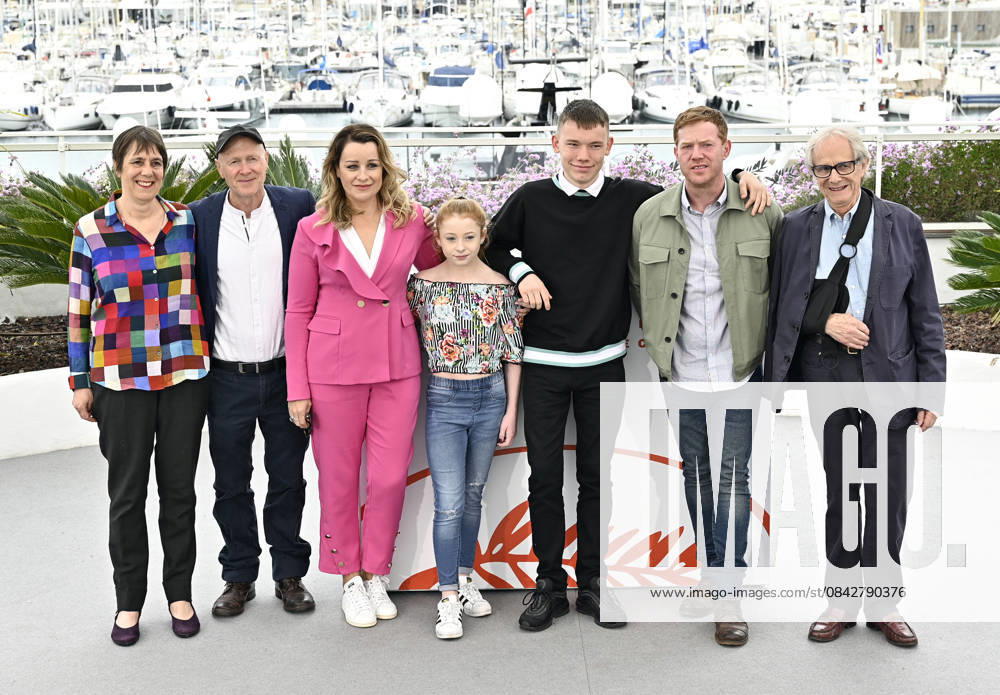 72nd Cannes Film Festival, Sorry We Missed You photocall CANNES, FRANCE - MAY 17: British director Ken Loach (R), British scriptwriter Paul Laverty (2nd L), British producer Rebecca OBrien (L), British actress Debbie Honeywood (3th L), British actress Katie Proctor (C), British actor Rhys Stone and British actor Kris Hitchen (2nd R) pose during the photocall for the film Sorry We Missed You in competition at the 72nd annual Cannes Film Festival, in Cannes, France on May 17, 2019. Provence-Alpes-Cote d Azur France. Editorial use only. Please get in touch for any other usage.