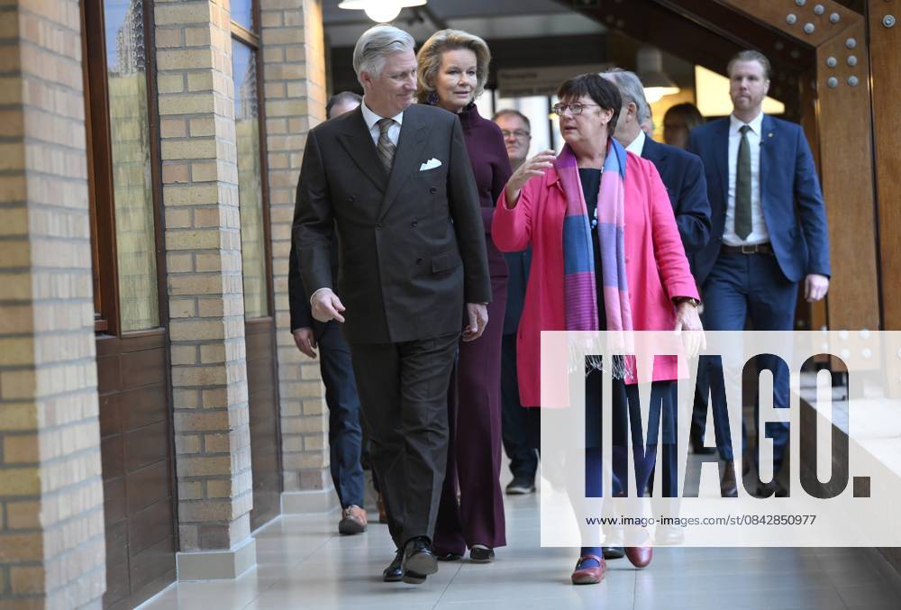 King Philippe And Queen Mathilde Visit Convalescent Home NIEUWPOORT, BELGIUM - DECEMBER 16: King Philippe and Queen Mathilde pictured paying a Christmas visit to the non-profit organisation Samana at the Ter Duinen holiday and convalescent home in Nieuwpoort on December 16, 2025 in NIeuwpoort, Belgium, 16 12 2025 NIeuwpoort Belgium
