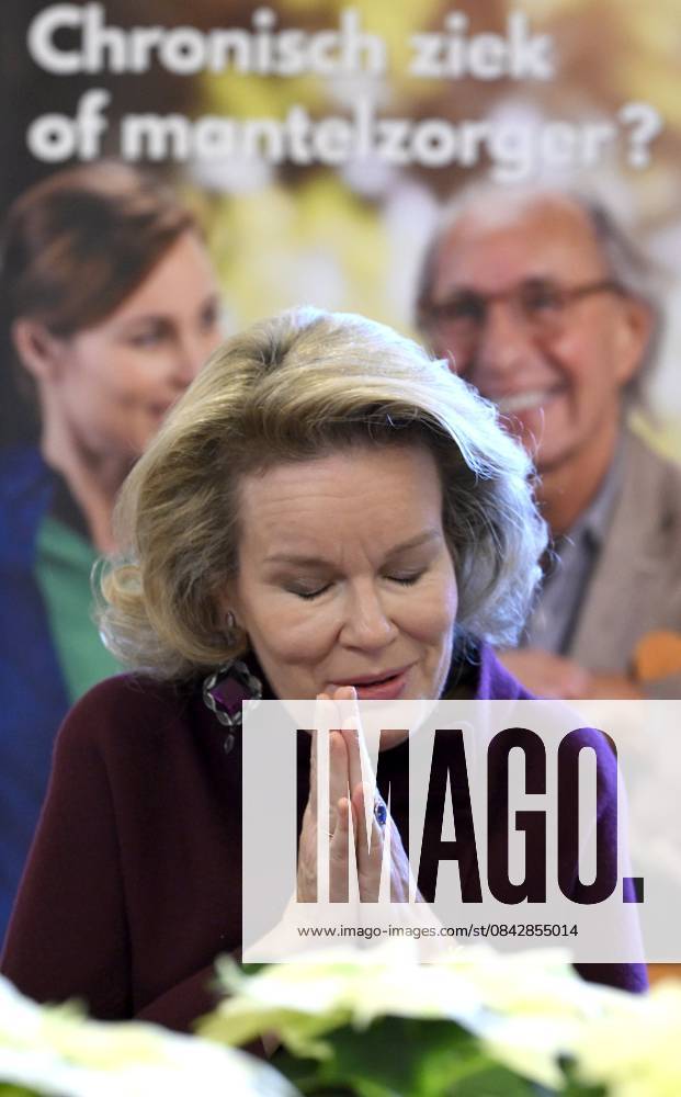 King Philippe And Queen Mathilde Visit Convalescent Home NIEUWPOORT, BELGIUM - DECEMBER 16: King Philippe and Queen Mathilde pictured paying a Christmas visit to the non-profit organisation Samana at the Ter Duinen holiday and convalescent home in Nieuwpoort on December 16, 2025 in NIeuwpoort, Belgium, 16 12 2025 NIeuwpoort Belgium