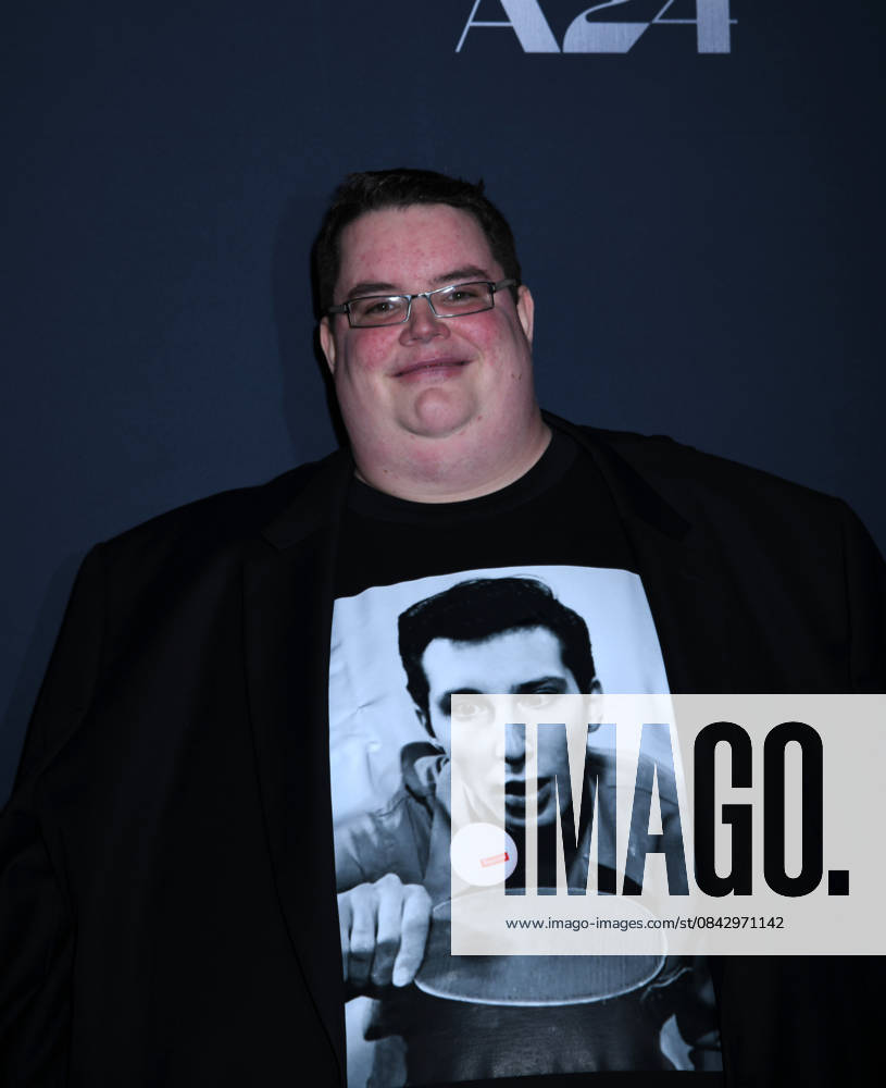 Luke Manley attends A24 s Marty Supreme New York Premiere. Held at Regal Times Square in New York. Zuma Press December 16, 2025. New York United States - ZUMAp281 20251216_zea_p281_295
