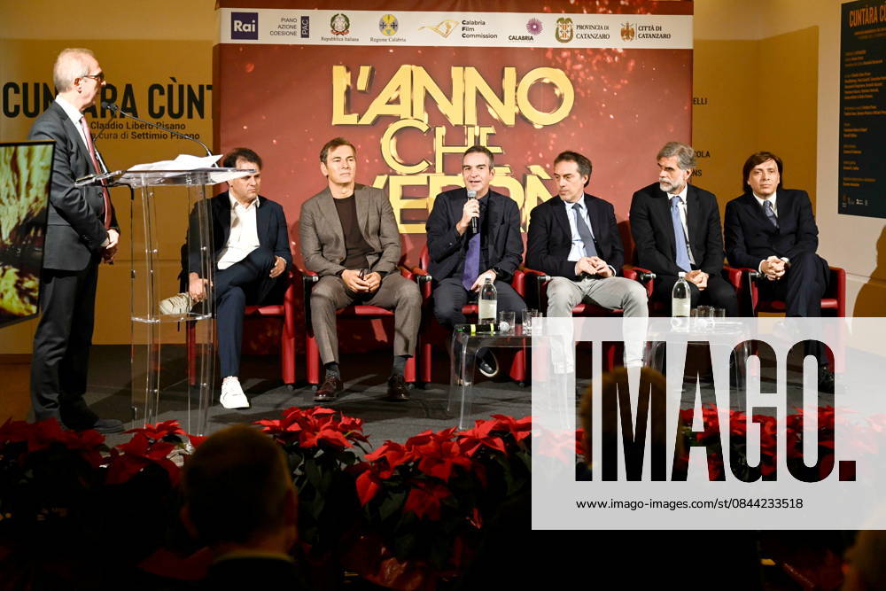 Press conference for the presentation of RAI s New Year s Eve program, L anno che verro , at the S. Giovanni Complex, Catanzaro. Pictured: Seated from left: Williams Di Liberatore, Prime Time Entertainment Director; Marco Liorni, host; Roberto Occhiuto, President of the Calabria Region; Nicola Fiorita, Mayor of Catanzaro; Sergio Santo, CEO of RAI COM; Anton Giulio Grande, President of the Calabria Film Commission. Catanzaro, Italy 30 December 2025 Catanzaro Italy - ZUMAa289 20251230_zia_a289_060
