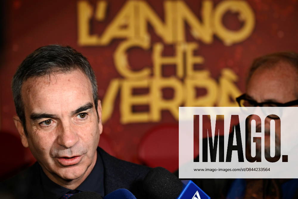 Press conference for the presentation of the RAI New Year s Eve program, L anno che verro , at the S. Giovanni Complex, Catanzaro. Pictured is Roberto Occhiuto, President of the Calabria Region (S). Catanzaro, Italy 30 December 2025 Catanzaro Italy - ZUMAa289 20251230_zia_a289_064