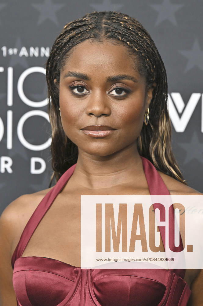 DenÃ e Benton at the 31 Critics Choice Awards 2026 at the Barker Hangar Santa Monica, 04 01 2026 Foto:xD.xStarbuckx xFuturexImagex critics_choice_6154