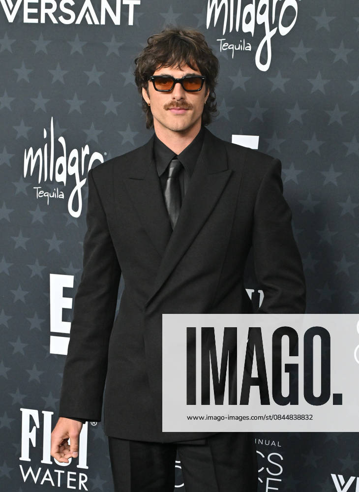 31st Annual Critics Choice Awards - Arrivals Jacob Elordi arriving to 31st Annual Critics Choice Awards - Arrivals at Barker Hanger on January 04, 2026 in Santa Monica, CA. Santa Monica Barker Hanger California USA