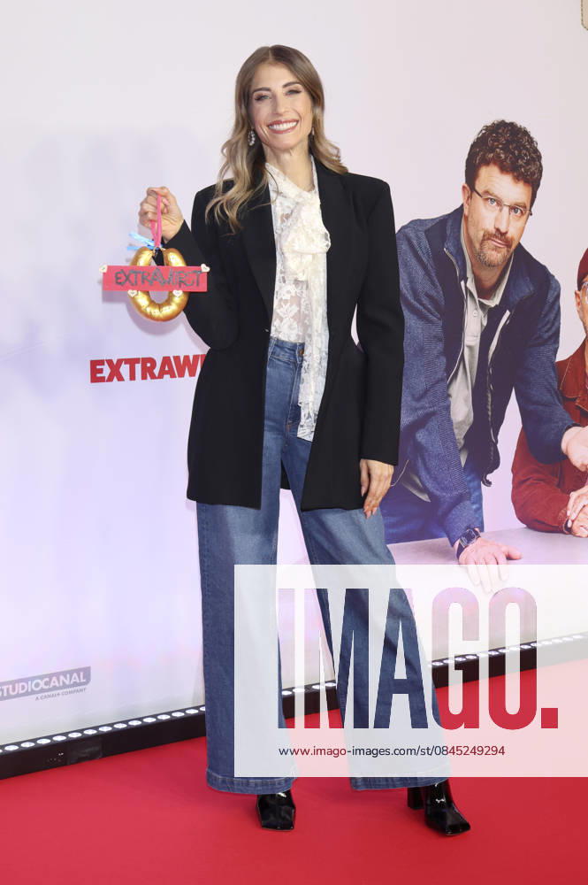 Cathy Hummels at the premiere of the movie Extrawurst at the Mathäser Filmpalast Munich, 08 01 2026 Foto:xD.xBedrosianx xFuturexImagex extrawurst_6610