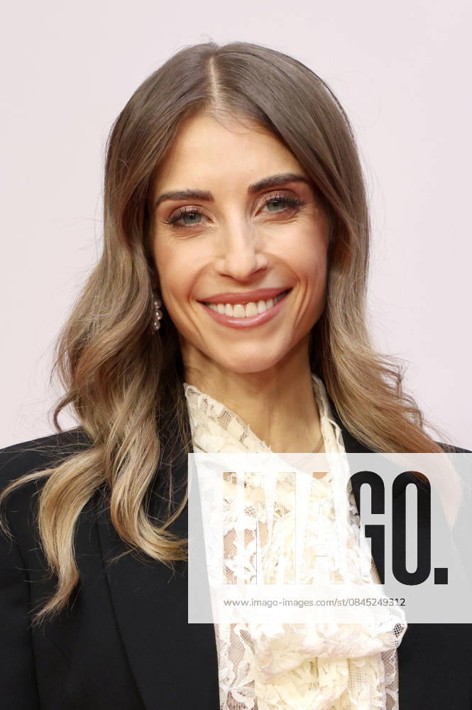 Cathy Hummels at the premiere of the movie Extrawurst at the Mathäser Filmpalast Munich, 08 01 2026 Foto:xD.xBedrosianx xFuturexImagex extrawurst_6616
