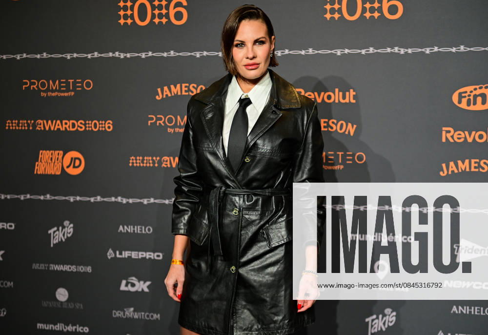 Content creators and guests pose on the black carpet during the third edition of the Army Awards, held on Saturday, January 10, at the Madrid Arena in Madrid. Known as the Ã¢â‚¬oeinternet anti-awards,Ã¢â‚¬Â the ceremony honors the most viral moments, trends, and personalities from social media over the past year in a script-free gala hosted by Ceciarmy and Santiago Segura. In the image Jessica Bueno Madrid SPAIN - ZUMAz108 20260110_znp_z108_189