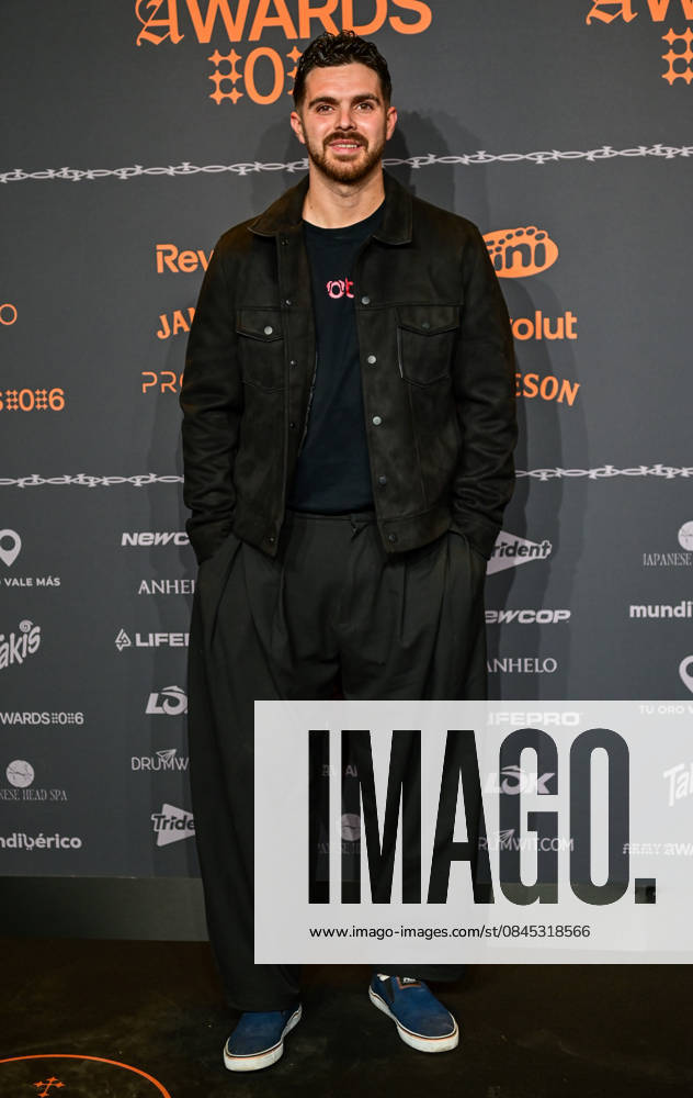 Content creators and guests pose on the black carpet during the third edition of the Army Awards, held on Saturday, January 10, at the Madrid Arena in Madrid. Known as the â€oeinternet anti-awards,†the ceremony honors the most viral moments, trends, and personalities from social media over the past year in a script-free gala hosted by Ceciarmy and Santiago Segura. In the image Eco Juan Manuel Madrid SPAIN - ZUMAz108 20260110_znp_z108_211