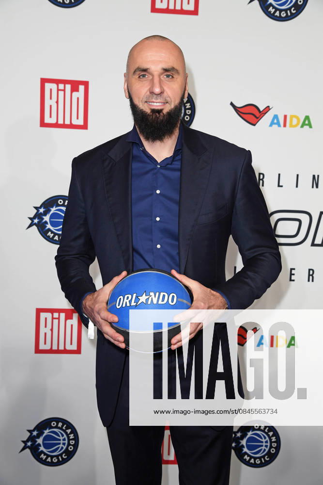 Marcin Gortat NBA legend arriving at the NBA TIP OFF DINNER at the Axel Springer Tower in Berlin on 14 01 2026