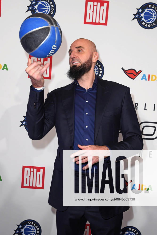 Marcin Gortat NBA legend arriving at the NBA TIP OFF DINNER at the Axel Springer Tower in Berlin on 14 01 2026