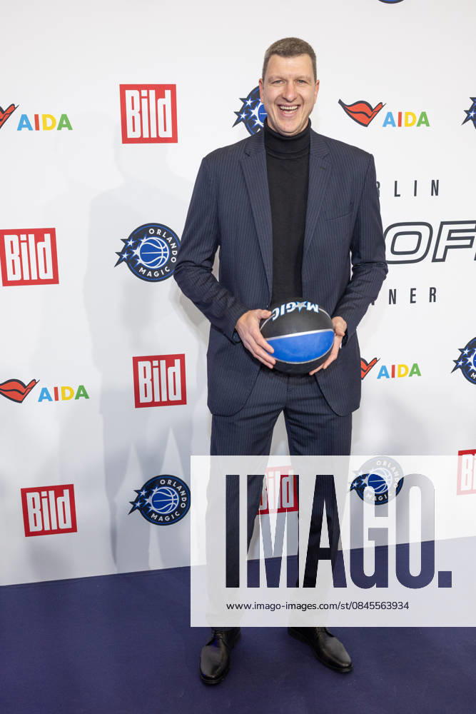 NBA Tip Off Dinner Axel Springer Patrick Femerling Tip off Dinner Axel Springer Verlag invites you to a dinner at the publishing house in Berlin on the occasion of the NBA game on January 15th.