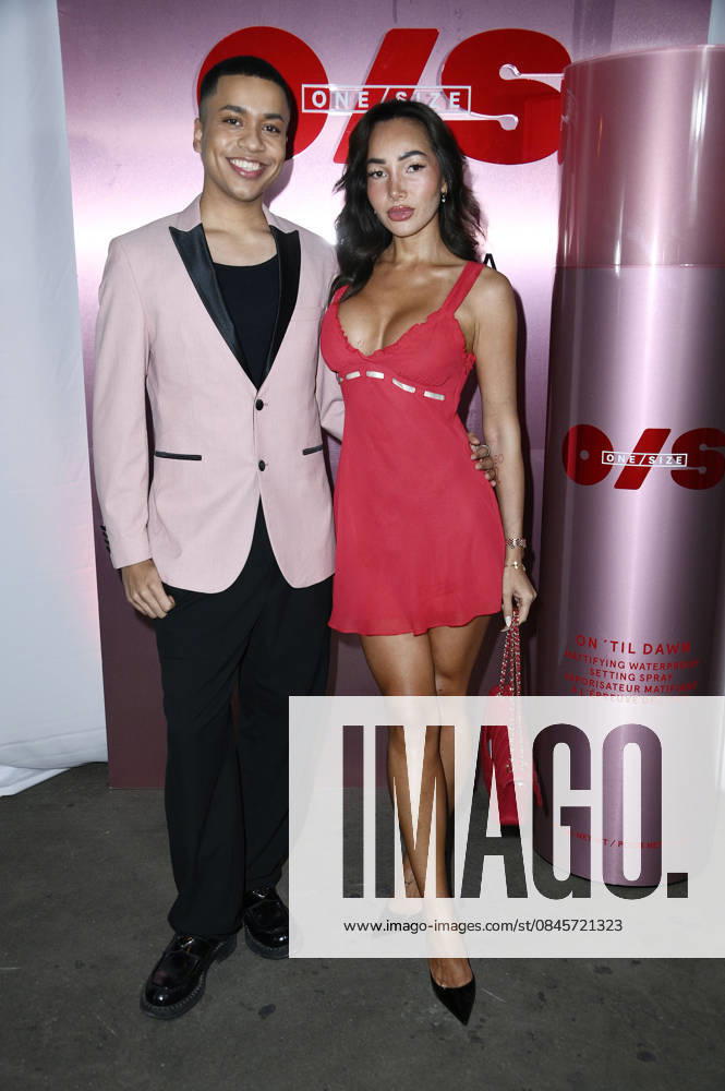 Jerome Weinert and Tatum Sara Koch at the ONE SIZE launch at Prince Charles Berlin, 17 01 2026 Foto:xN.xKubelkax xFuturexImagex size_6106