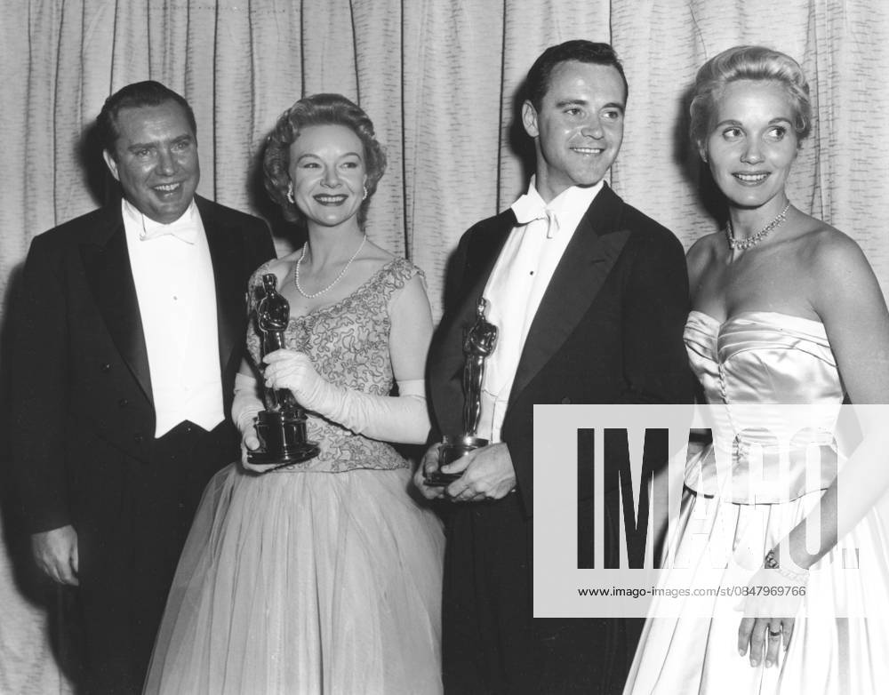 Academy Awards - 28th Annual Edmond O Brien, Jo Van Fleet, Jack Lemmon, Eva Marie Saint 1956 **I.V.