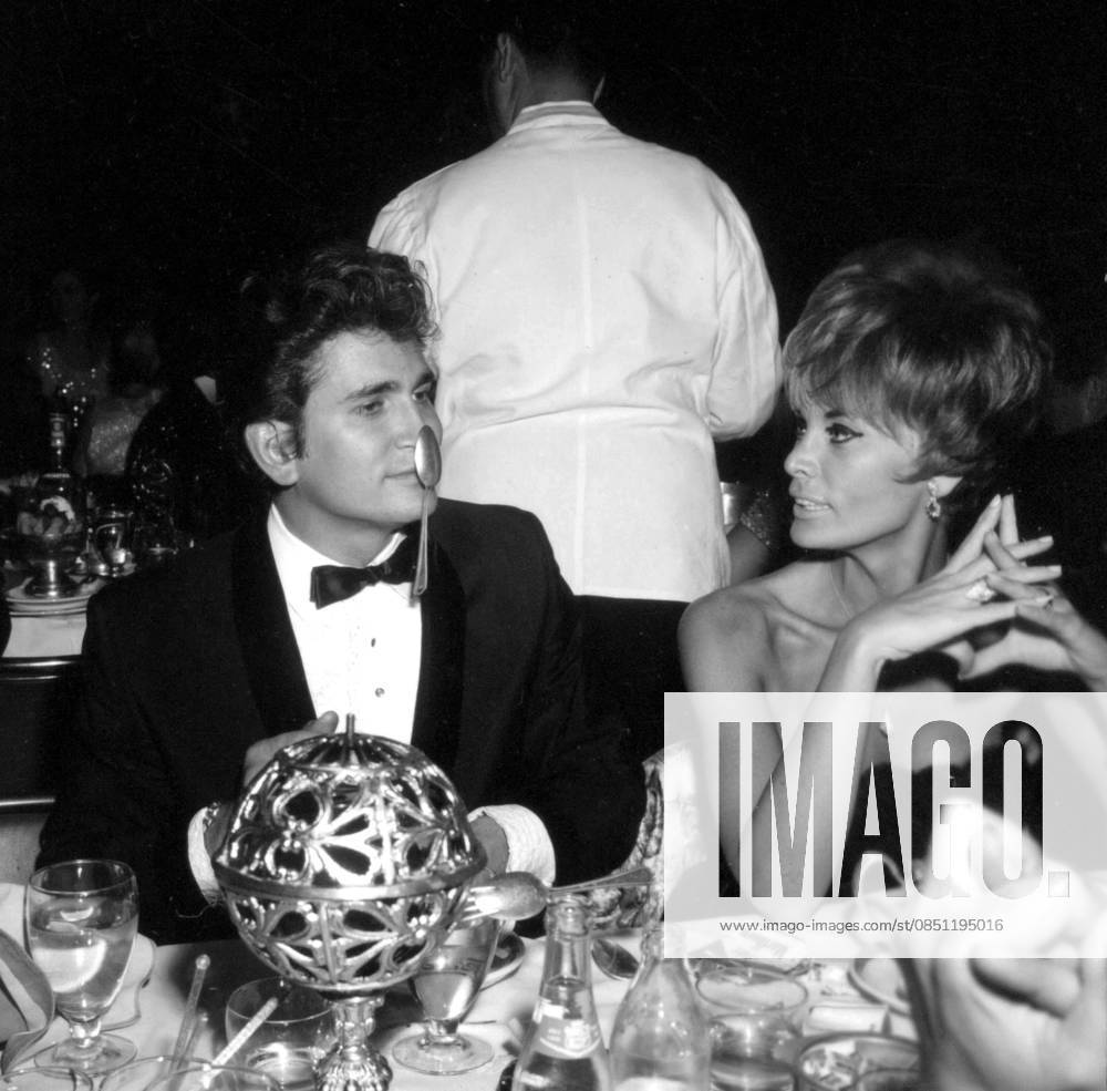 ARCHIVE MATERIAL Apr. 9, 2003 - MICHAEL LANDON WIFE LYNN. NATE CUTLER