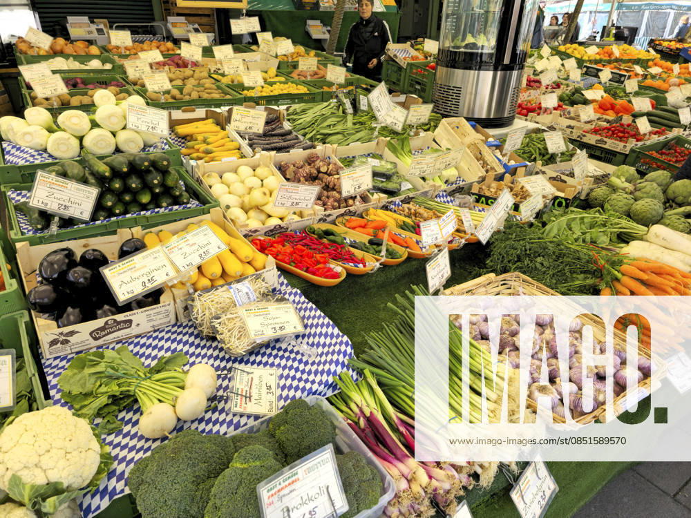 Fruit and vegetable market at the Viktualienmarkt in Munich The display of a fruit and vegetable vendor at the Viktualienmarkt in Munich with fresh produce FOR