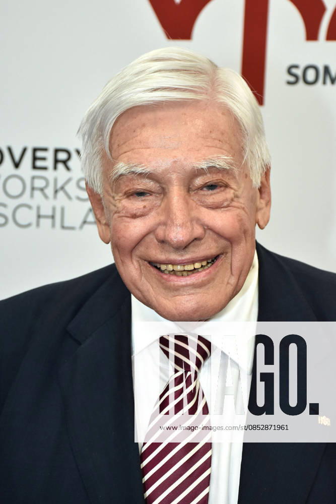 Christian Schwarz Schilling at the VPRT Summer Party Association of Private Broadcasting and Telemedia on 06 09 2016 in Berlin Christian Schwarz Schilling died at the age of 95 on 6 4 2026