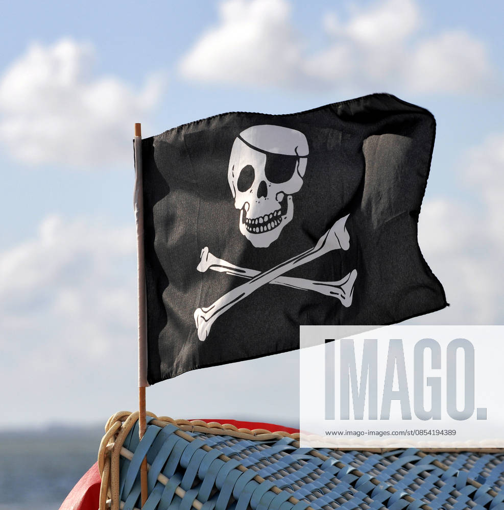 Piratenflagge am Strandkorb Piratenflagge am Strandkorb (License=RF)
