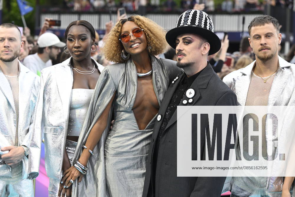 VIENNA, AUSTRIA 20260510 Senhit and Boy George representing San Marino on the turquoise carpet ahead of next week s semi finals and final of this year s Eurovision Song Contest ESC in Vienna, Austria WIEN AUSTRIA ttexport