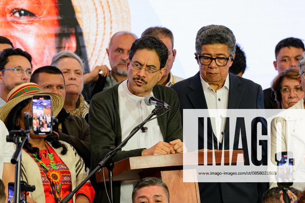 Colombian left-wing presidential candidate Ivan Cepeda along his running mate Aida Quilcue give a speech after the results of the first run of the 2026 presidential elections in Bogota, Colombia May 31, 2026. Bogota Colombia - ZUMAvp1_ 20260531_zia_vp1_048