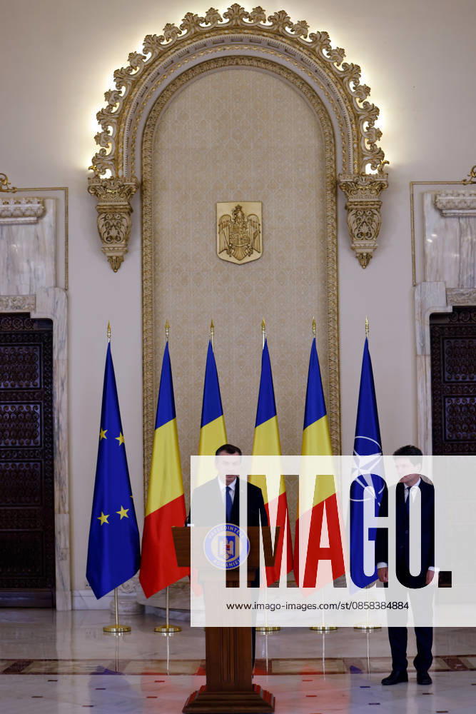 (260604) -- BUCHAREST, June 4, 2026 -- Romania s prime minister-designate Eugen Tomac (L) delivers a speech after being nominated by President Nicusor Dan as Nicusor Dan stands by at Cotroceni palace in Bucharest, Romania, on June 4, 2026. Romanian President Nicusor Dan on Thursday nominated his adviser Eugen Tomac as prime minister-designate. (Photo by Xinhua) ROMANIA-BUCHAREST-PM-DESIGNATE CristianxCristel
