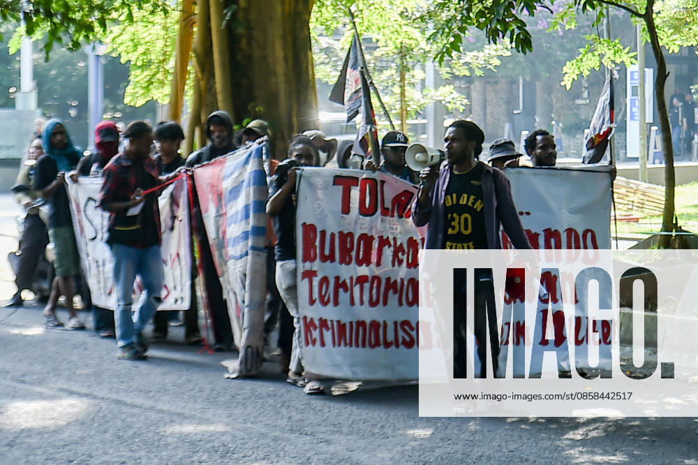 Papuan student activists protested during World Environment Day celebrations in Bandung, Indonesia. They opposed the National Strategic Project (PSN) and geothermal project in the Gede Pangrango area of Ã¢â‚¬¹Ã¢â‚¬¹West Java, as well as the seizure of indigenous land, criminalization, and militarism in Papua. They also called for a free Palestine and an end to Israeli oppression. Bandung Indonesia - ZUMAr272 20260605_zip_r272_008