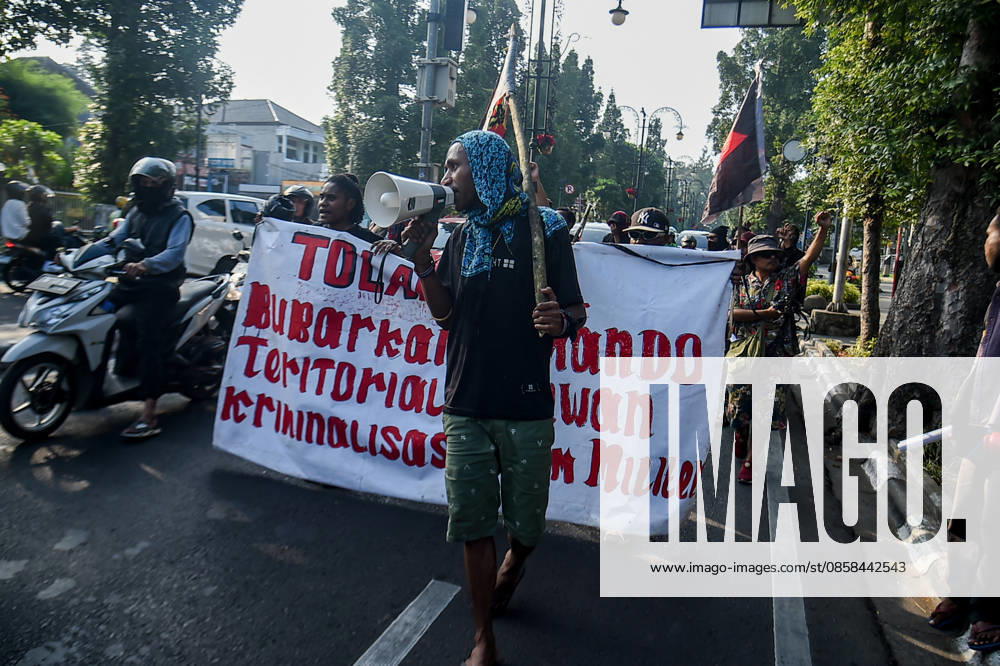 Papuan student activists protested during World Environment Day celebrations in Bandung, Indonesia. They opposed the National Strategic Project (PSN) and geothermal project in the Gede Pangrango area of ‹â€¹West Java, as well as the seizure of indigenous land, criminalization, and militarism in Papua. They also called for a free Palestine and an end to Israeli oppression. Bandung Indonesia - ZUMAr272 20260605_zip_r272_007