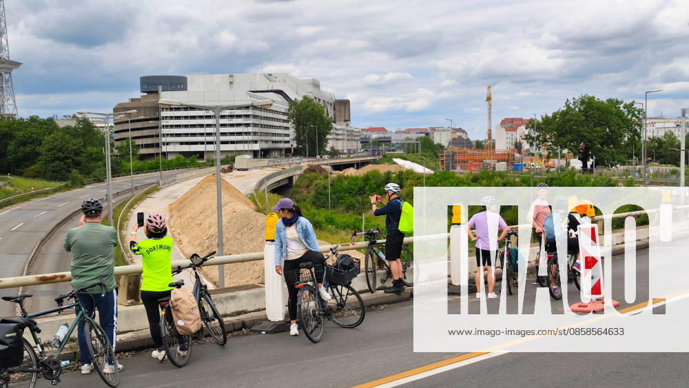 The ADFC is organizing the 50th bicycle rally this Sunday Tens of thousands of people are enjoying the ride