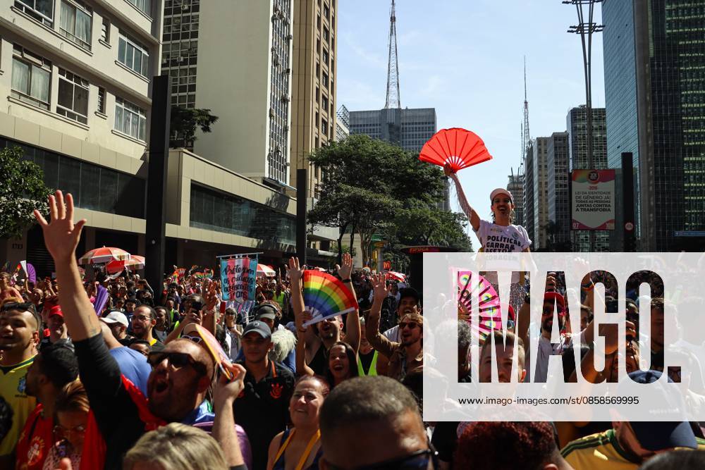 30th LGBT+ Pride Parade in Sao Paulo Sao Paulo (SP), 07 06 2026 parade lgbt 30 ballot box election SP The 30th LGBT+ parade in Sao Paulo, considered the largest in the world, had the theme the street calls, the ballot box confirms . The event brought together thousands of people on Paulista Avenue, on the afternoon of this Sunday (07).(Foto: Arthur Lamonier Thenews2 imago images) 30th LGBT+ Pride Parade in Sao Paulo