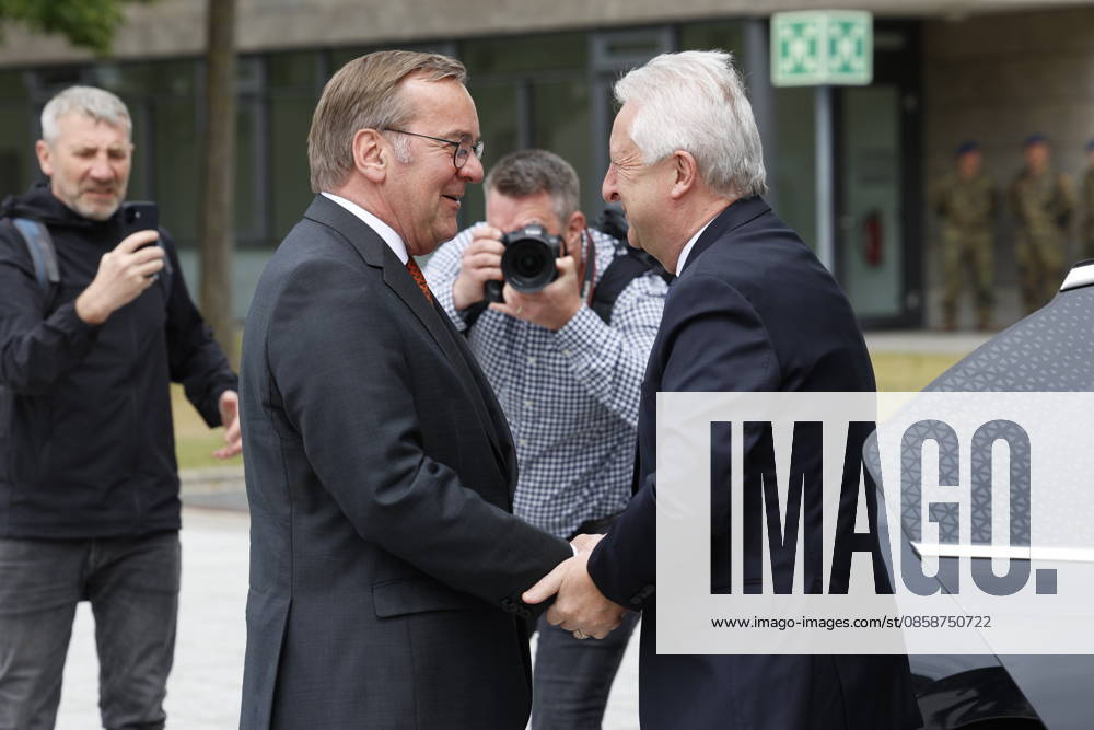 Pistorius , ZÅ¯na Inaugural visit Defense Minister Pistorius receives Czech counterpart ZÅ¯na , on 09 06 2026 in Berlin, Berlin Bendlerblock, Bundeswehr, , Germany
