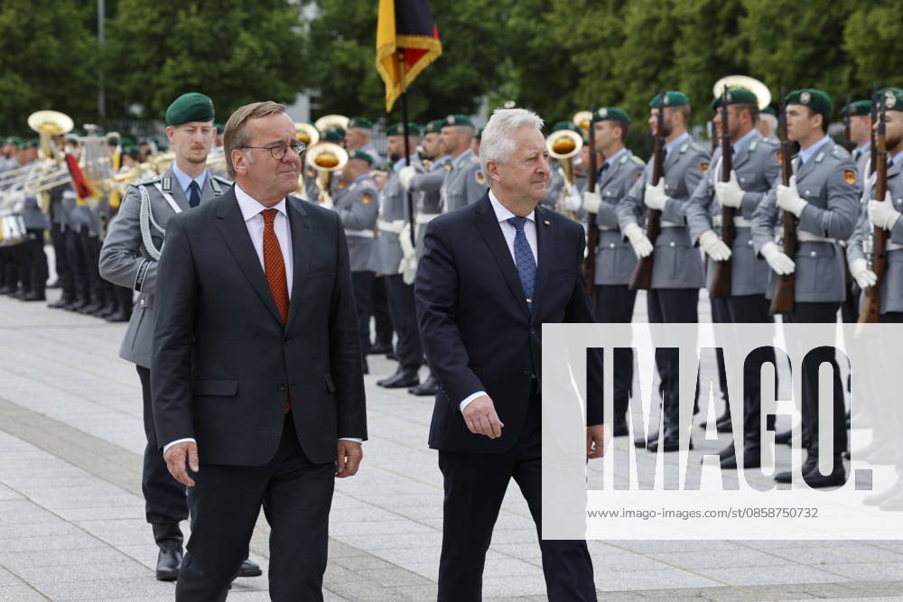 Pistorius , Zůna Inaugural visit Defense Minister Pistorius receives Czech counterpart Zůna , on 09 06 2026 in Berlin, Berlin Bendlerblock, Bundeswehr, , Germany