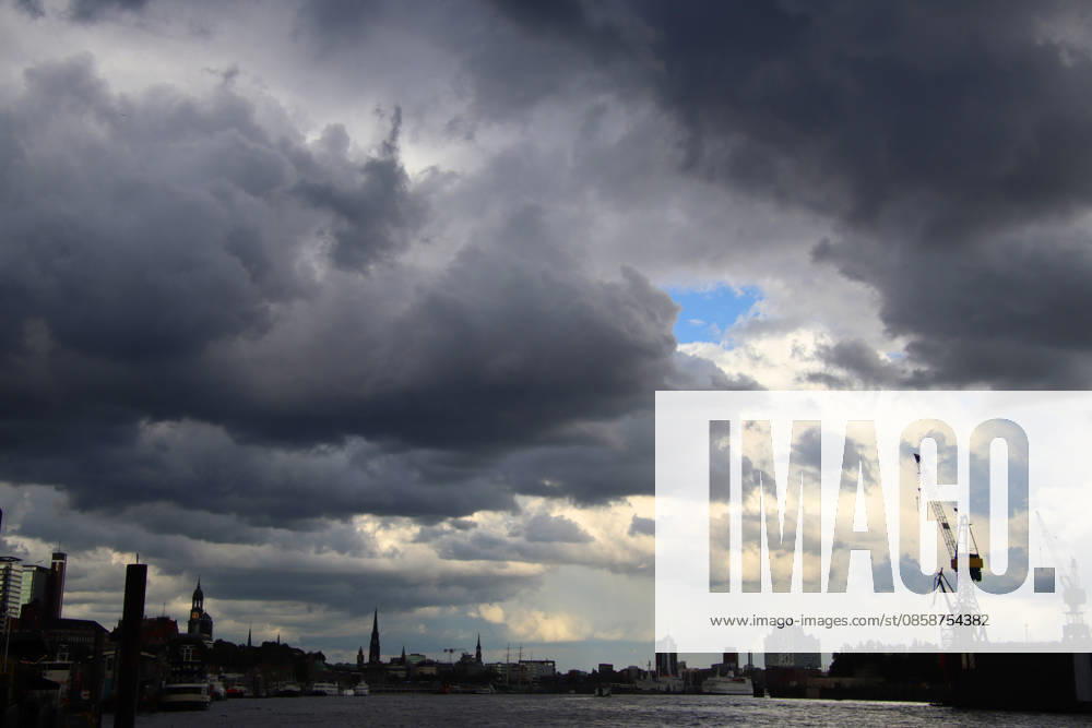 A storm front passes over the port of Hamburg